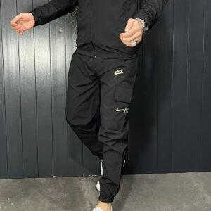 Chandal Nike negro/beige