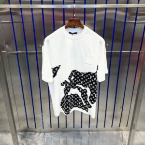 Camiseta Louis Vuitton oversize