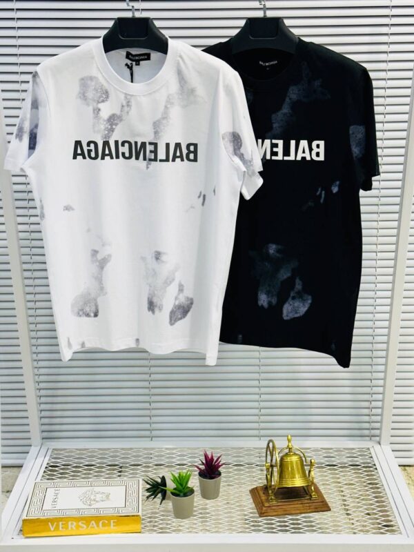 Camiseta Balenciaga negro