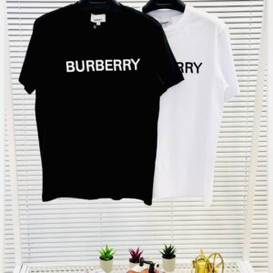 Camiseta Burberry negro