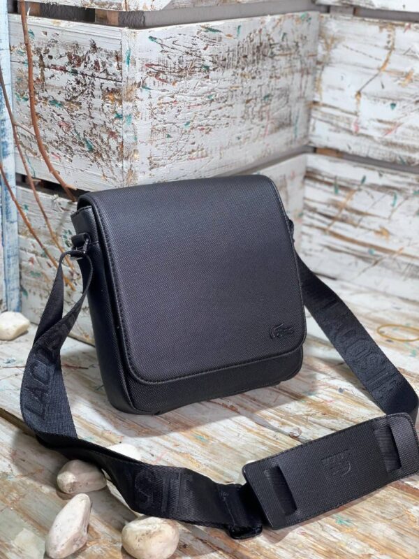 bolso lacoste
