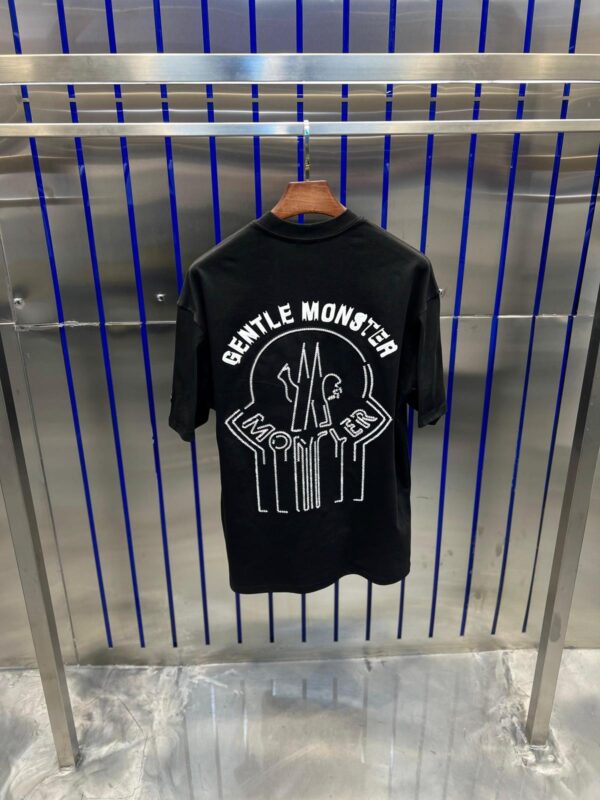 Camiseta Moncler oversize
