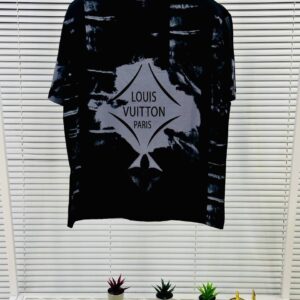 Camiseta Louis Vuitton oversize