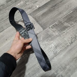 Cinturon burberry