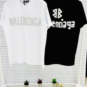 camiseta balenciaga