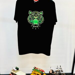 camiseta kinzo