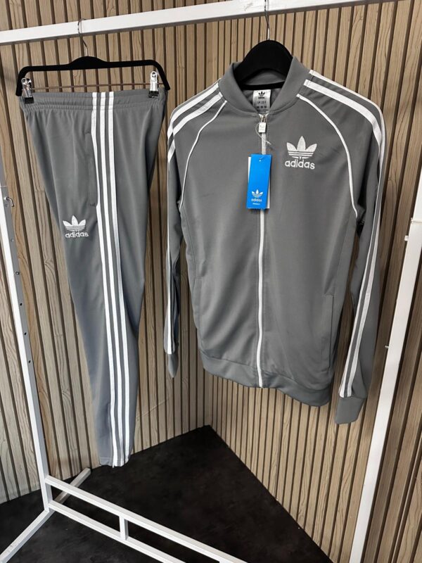 Chándal adidas