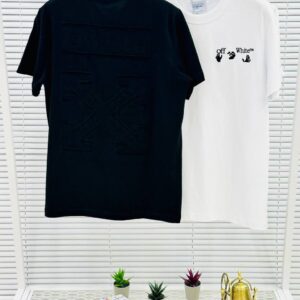 camiseta off-white negro