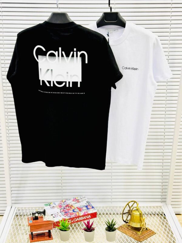 camiseta calvin klein negro
