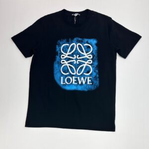 camiseta loewe