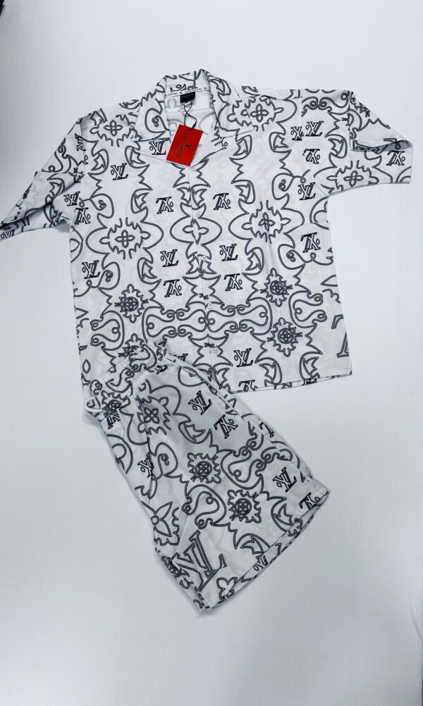 conjunto louis vuiton