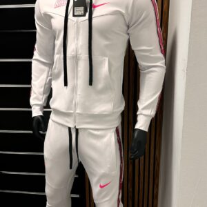 chandal nike