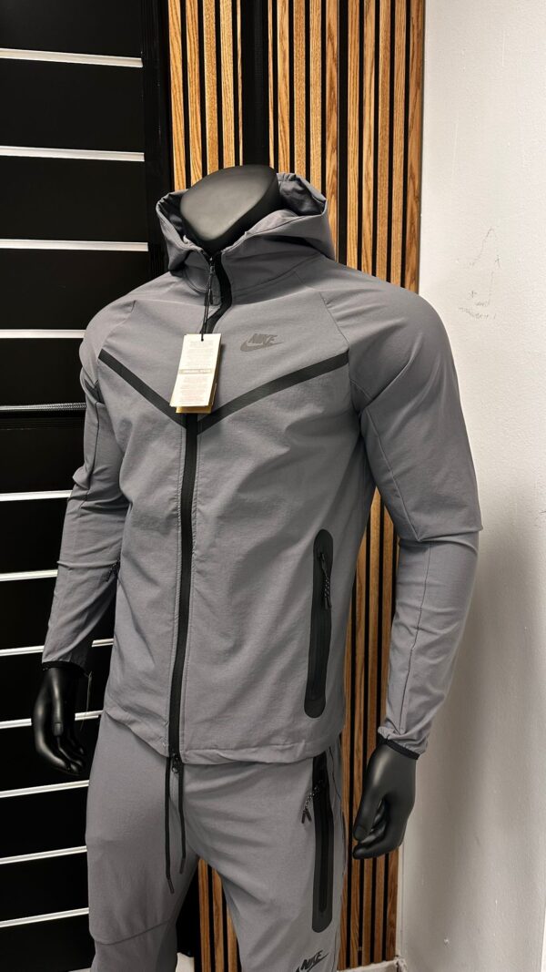 chandal nike tech - Imagen 2