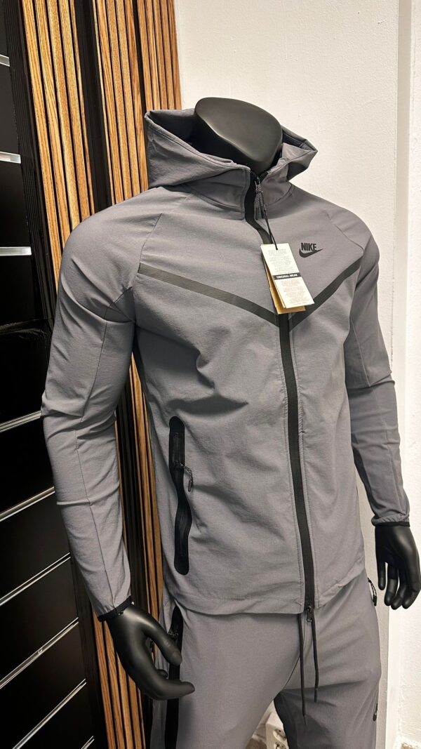 chandal nike tech - Imagen 3