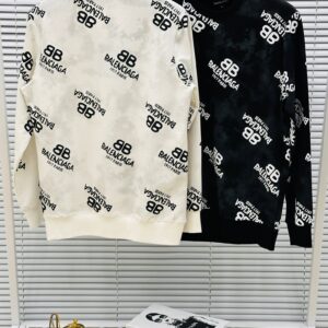 camiseta balenciaga
