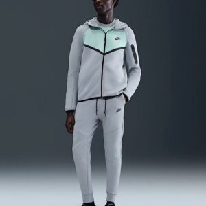 chandal nike tech
