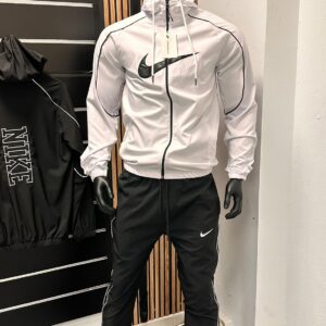 chandal nike blanco y negro